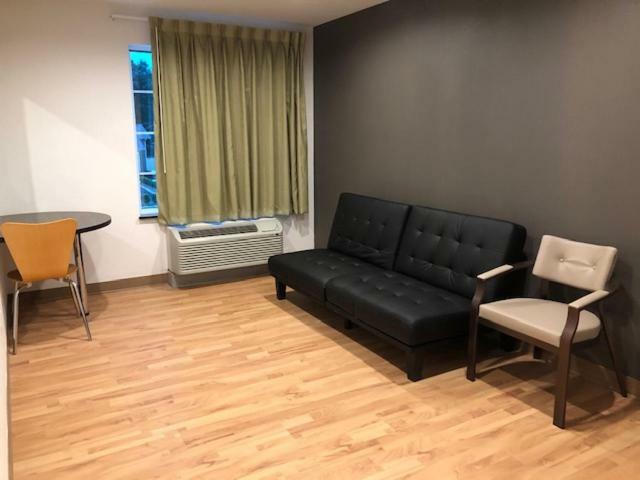 Studio 6 Lake Charles Ngoại thất bức ảnh
